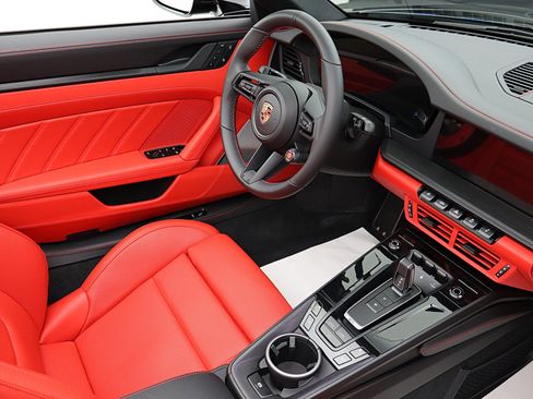 Used 2026 Porsche 911 Carrera 4 GTS AWD/4WD image 30