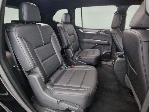 New 2025 GMC Acadia Elevation w/ Elevation Premium Package image 22