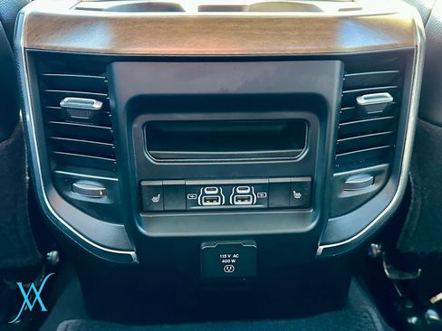 Used 2024 RAM 2500 Laramie AWD/4WD image 37