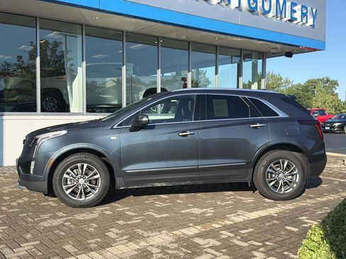 Used 2021 Cadillac XT5 Premium Luxury AWD/4WD image 2