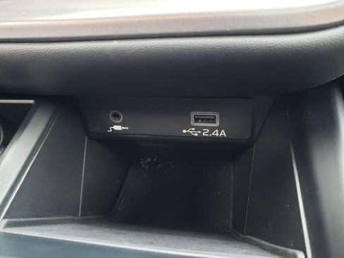 Certified 2023 Subaru Legacy image 17