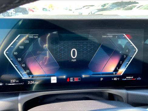 Used 2023 BMW 330i xDrive 330i xDrive w/ Premium Package image 26