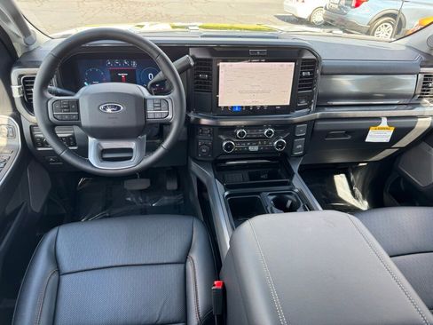 New 2026 Ford F250 Lariat w/ FX4 Off-Road Package image 5