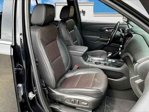 Used 2022 Chevrolet Traverse High Country image 7