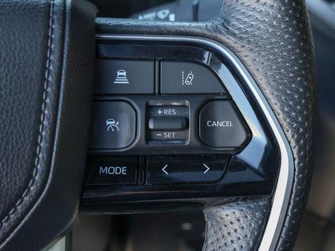 Used 2023 Toyota Tundra Platinum image 27