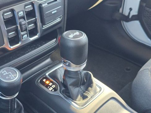 New 2026 Jeep Wrangler Unlimited Sport AWD/4WD image 38