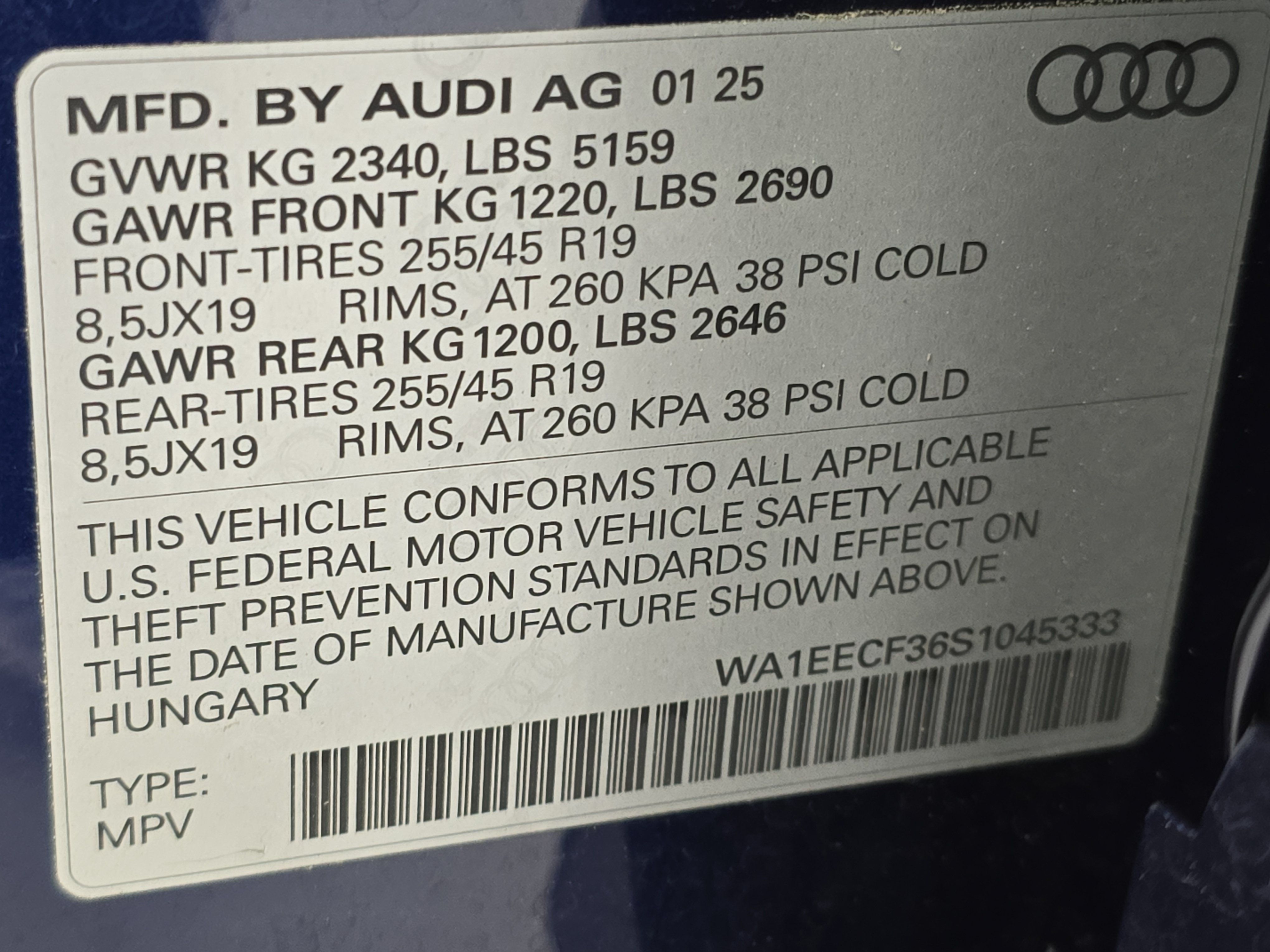Used 2025 Audi Q3 2.0T Premium Plus w/ Premium Plus Package AWD/4WD image 36