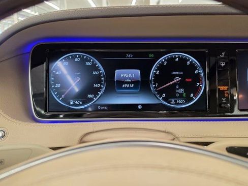 Used 2017 Mercedes-Benz S 550 4MATIC Sedan image 14