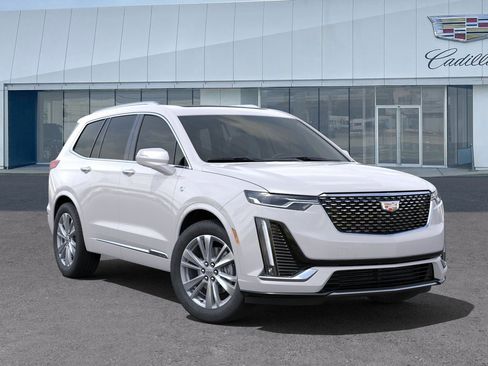 New 2025 Cadillac XT6 Premium Luxury w/ LPO, Floor Liner Package image 7
