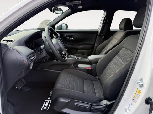 Used 2026 Honda HR-V Sport image 10