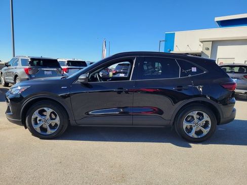 Used 2025 Ford Escape ST-Line w/ Equipment Group 301A image 3