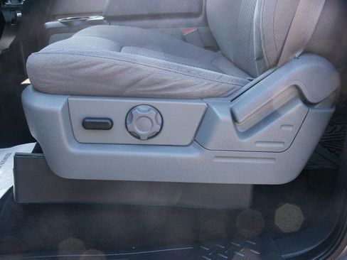 Used 2013 Ford F150 XLT w/ Luxury Equipment Group image 15