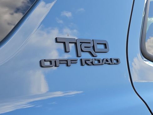 New 2026 Toyota 4Runner TRD Off-Road Premium AWD/4WD image 5