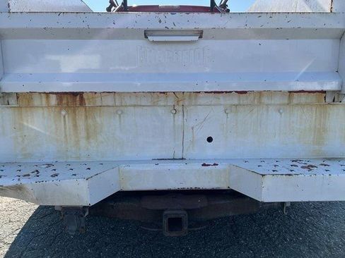 Used 2011 Ford F250 XL w/ XL Value Pkg image 46