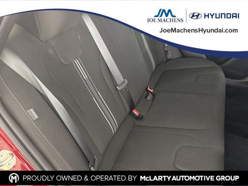 Certified 2025 Hyundai Elantra Sport image 25