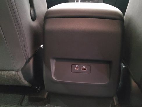 Used 2023 Nissan Frontier SV w/ Tow Package image 20