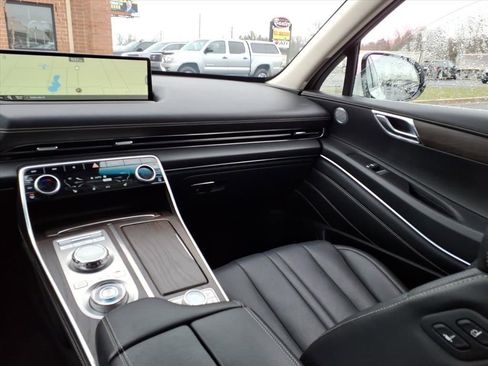 Used 2024 Genesis GV80 2.5T image 22