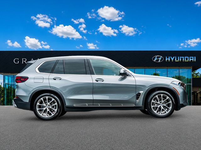 Used 2024 BMW X5 sDrive40i w/ Premium Package RWD image 7