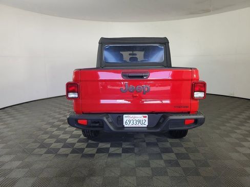 Used 2020 Jeep Gladiator Sport w/ Quick Order Package 23S image 5