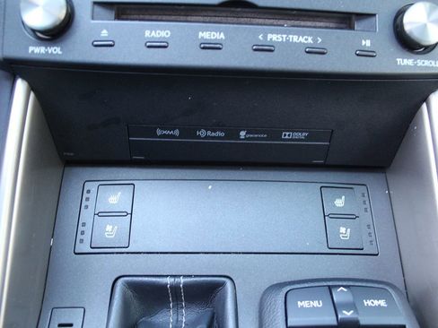 Used 2015 Lexus IS 250 w/ Luxury Package RWD image 28