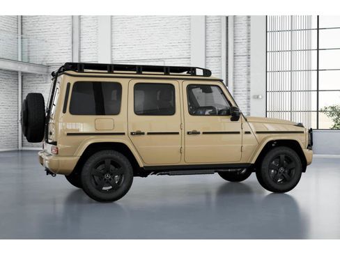 New 2026 Mercedes-Benz G 550 image 17