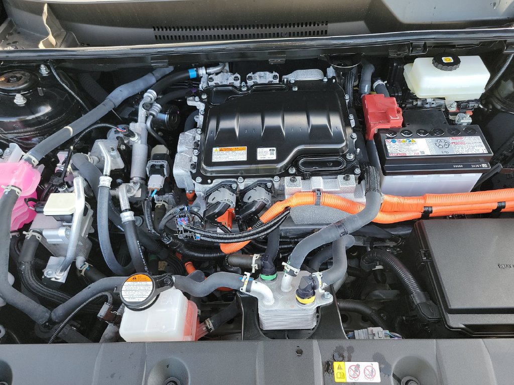 Used 2024 Subaru Solterra AWD/4WD image 8