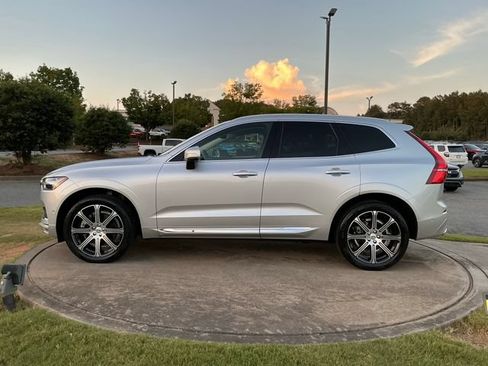 Used 2020 Volvo XC60 T6 Inscription AWD/4WD image 4