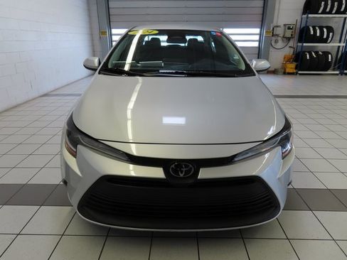Used 2024 Toyota Corolla LE image 18