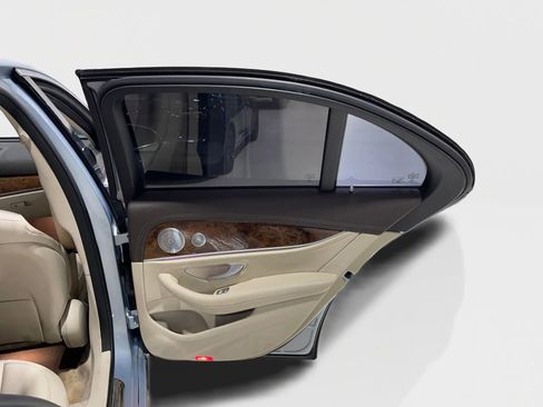 Used 2017 Mercedes-Benz E 300 4MATIC w/ Premium 1 Package image 34