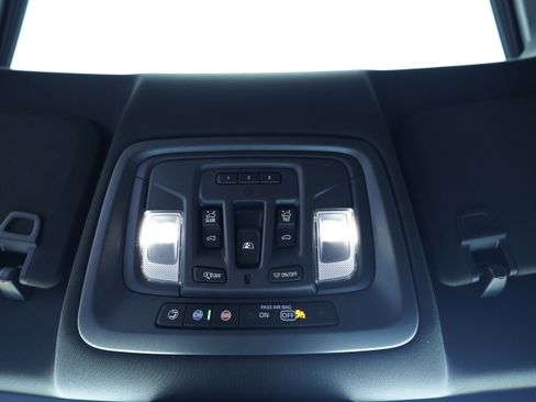 Used 2026 GMC Sierra 2500 AT4 w/ AT4 Premium Plus Package image 28