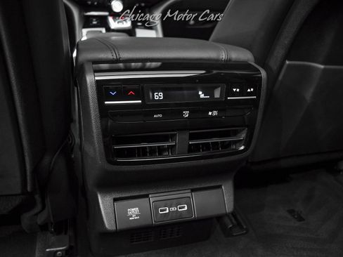 Used 2022 Acura MDX SH-AWD image 26