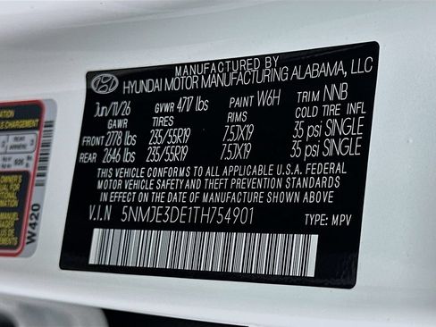 New 2026 Hyundai Tucson Limited FWD image 24