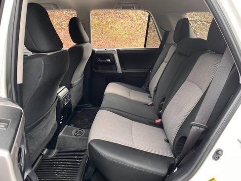 Used 2019 Toyota 4Runner SR5 image 42