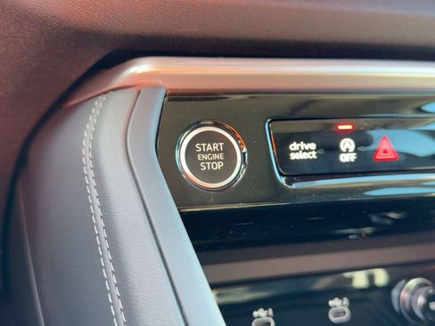 New 2025 Audi Q5 Premium image 26