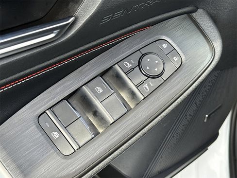 New 2026 Nissan Sentra SR w/ SR Premium Package image 37