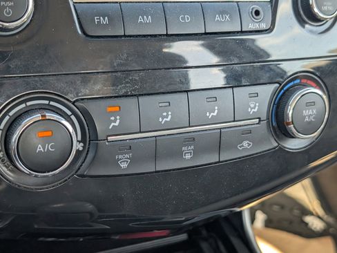 Used 2014 Nissan Altima 2.5 S w/ Sport Value Package image 11