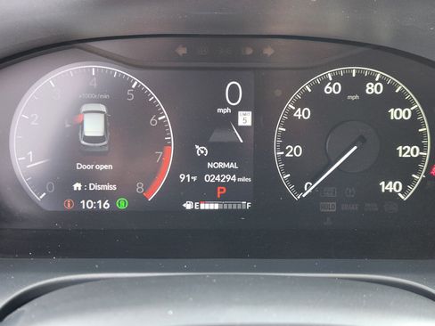 Used 2024 Honda HR-V LX image 10