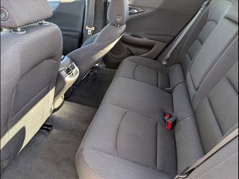 Used 2024 Chevrolet Malibu LT image 13