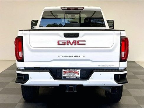 Used 2021 GMC Sierra 2500 Denali w/ Denali Ultimate Package AWD/4WD image 3