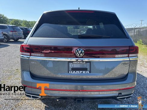 Used 2024 Volkswagen Atlas SEL Premium R-Line image 4