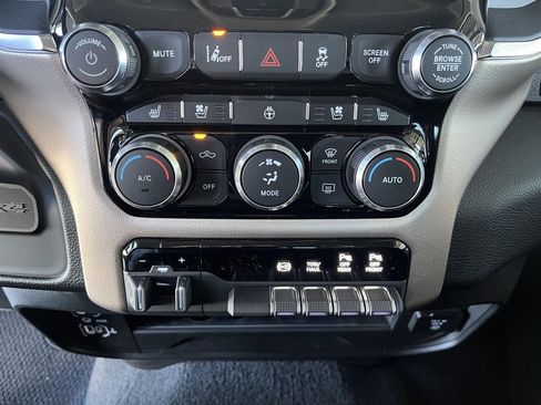 Used 2024 RAM 2500 Laramie w/ Safety Group image 19