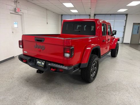 Used 2023 Jeep Gladiator Rubicon w/ Trailer Tow Package AWD/4WD image 25