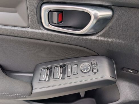 Certified 2025 Honda Civic Sport image 16