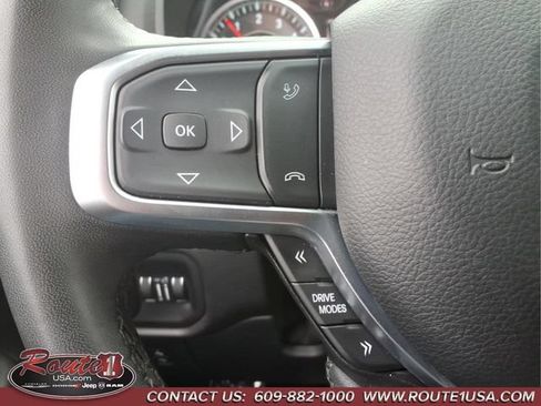 Used 2025 RAM 1500 Big Horn AWD/4WD image 30