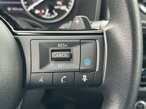 Certified 2023 Nissan Rogue SV image 39