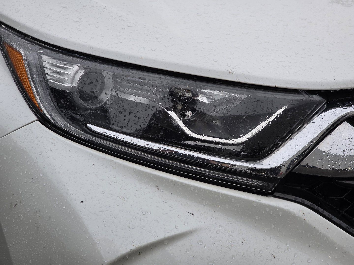 Used 2018 Honda CR-V EX image 12