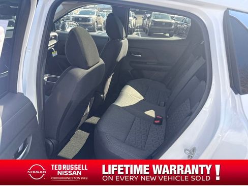 New 2026 Nissan Kicks SV image 25