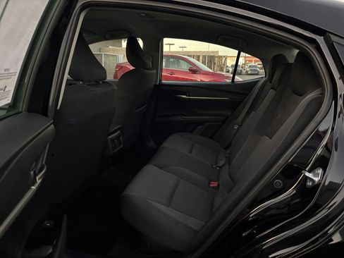 Used 2025 Toyota Camry LE image 24