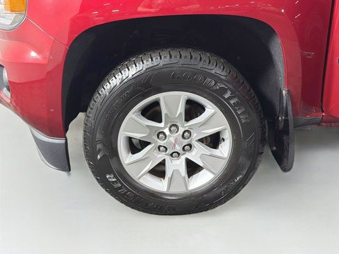 Used 2017 GMC Canyon SLE w/ SLE Convenience Package AWD/4WD image 32