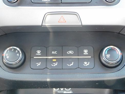 Used 2015 Kia Sportage LX image 17